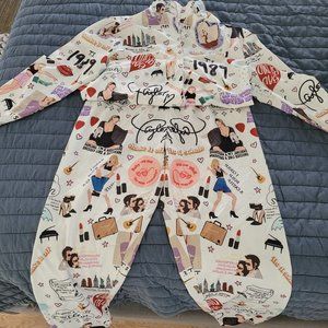 Taylor Swift PJ's